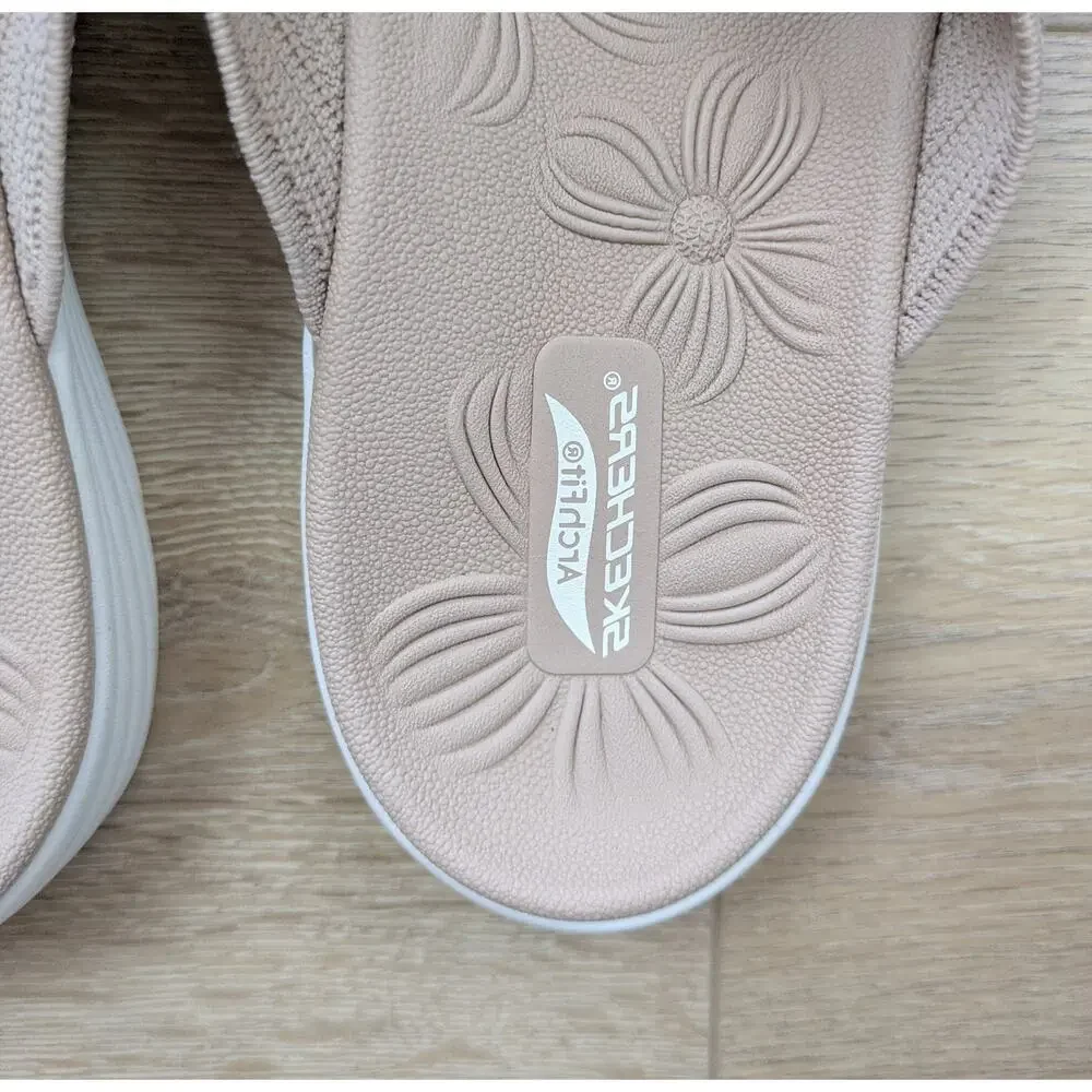 Skechers Arch Fit On The GO Sandals Womens 9 Taupe Knit Thong Flip Flops NEW